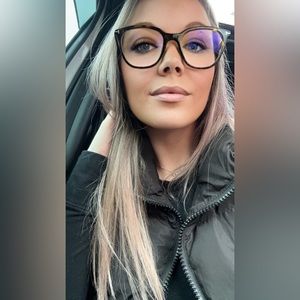 Meet your Posher, Kristana